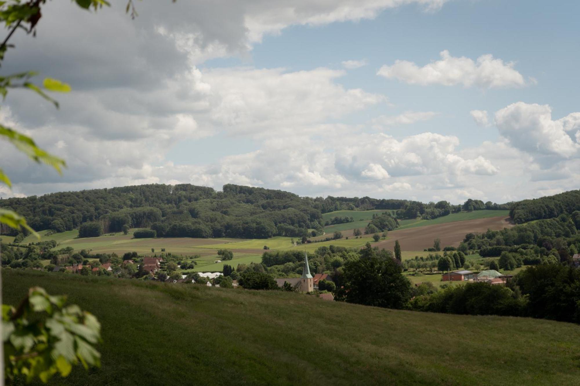 Idyllische Ferienwohnung Im Kalletal エクステリア 写真