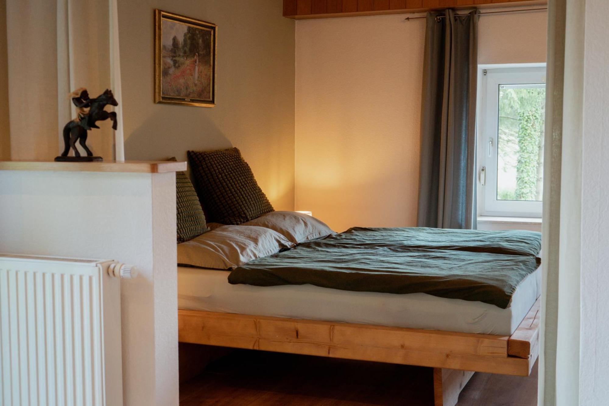 Idyllische Ferienwohnung Im Kalletal エクステリア 写真