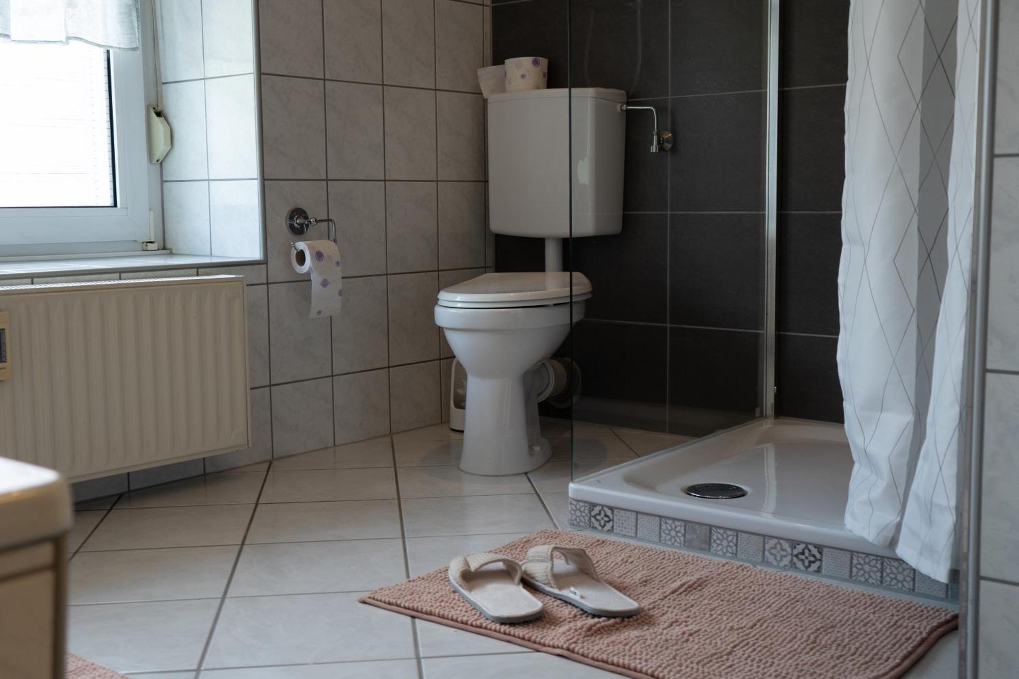 Idyllische Ferienwohnung Im Kalletal エクステリア 写真