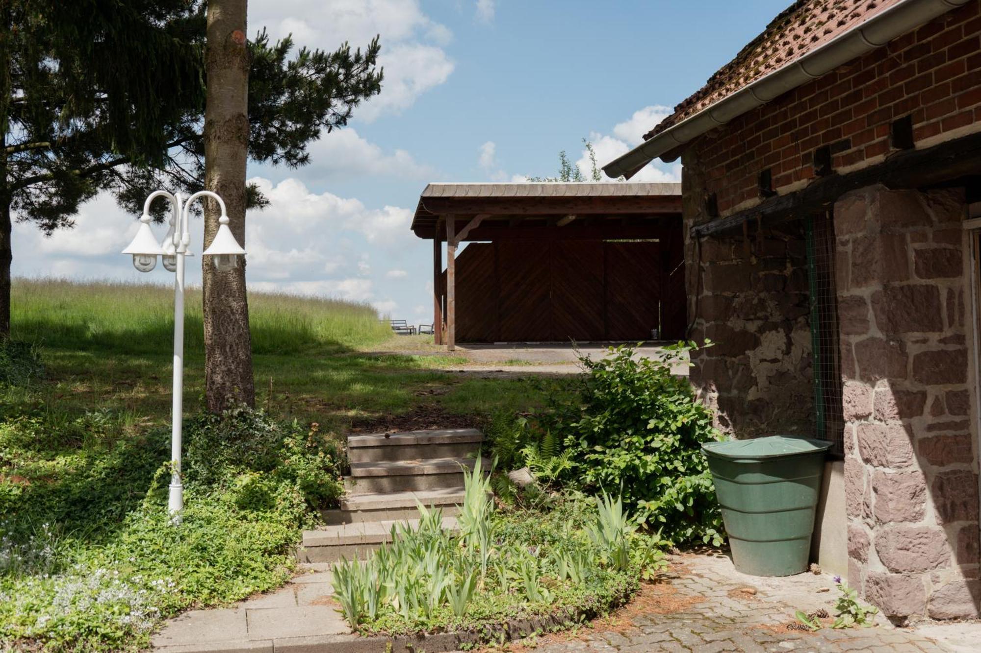 Idyllische Ferienwohnung Im Kalletal エクステリア 写真