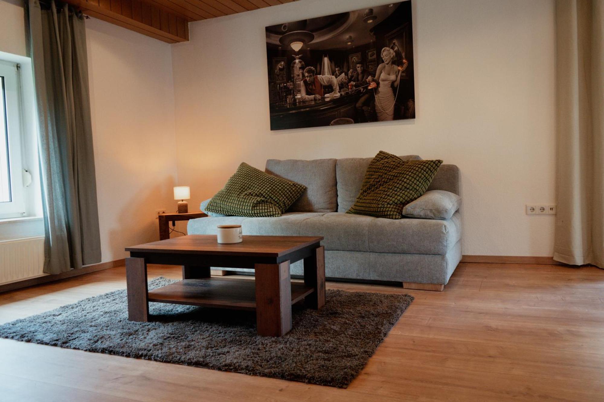 Idyllische Ferienwohnung Im Kalletal エクステリア 写真
