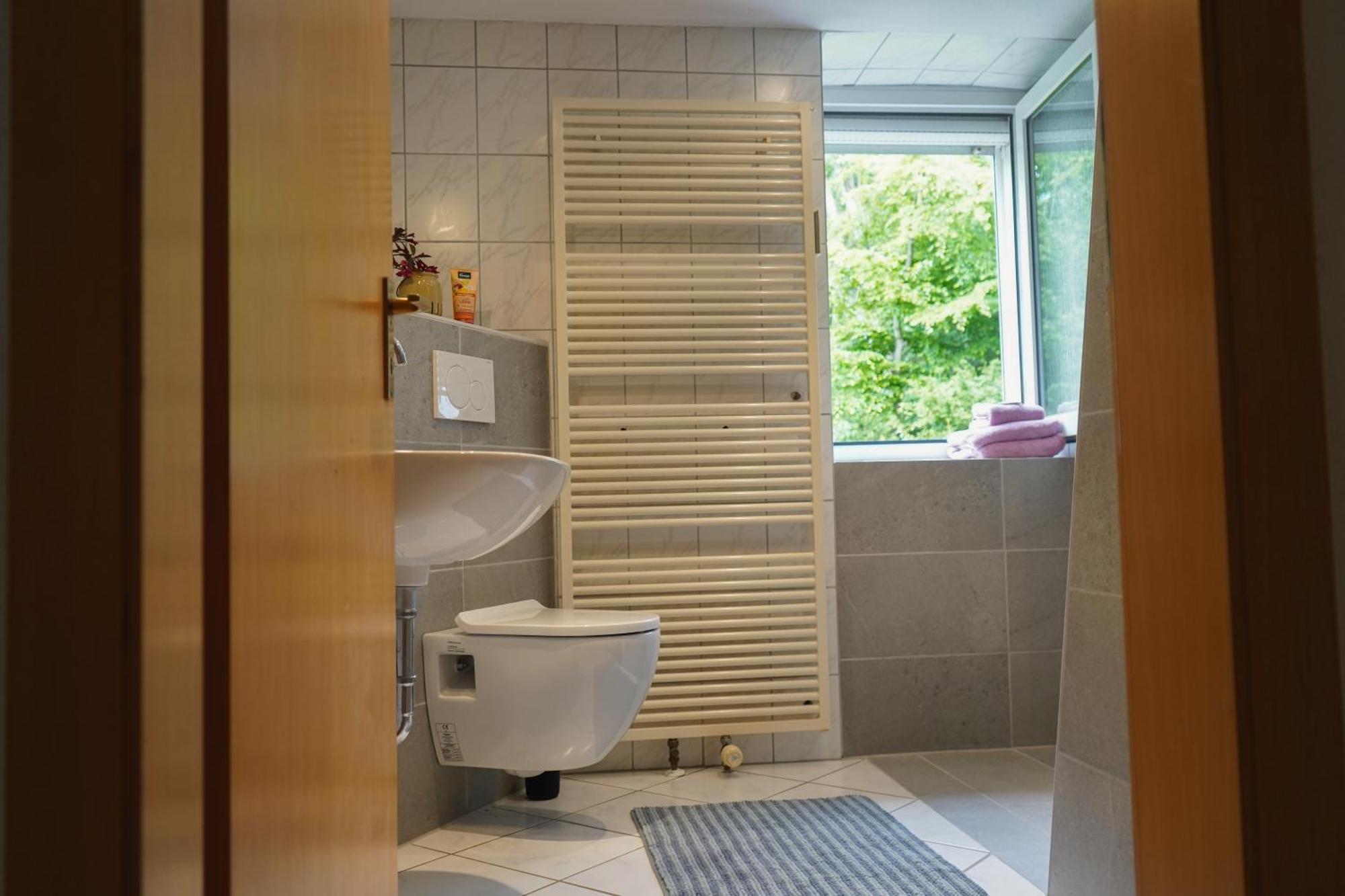 Idyllische Ferienwohnung Im Kalletal エクステリア 写真
